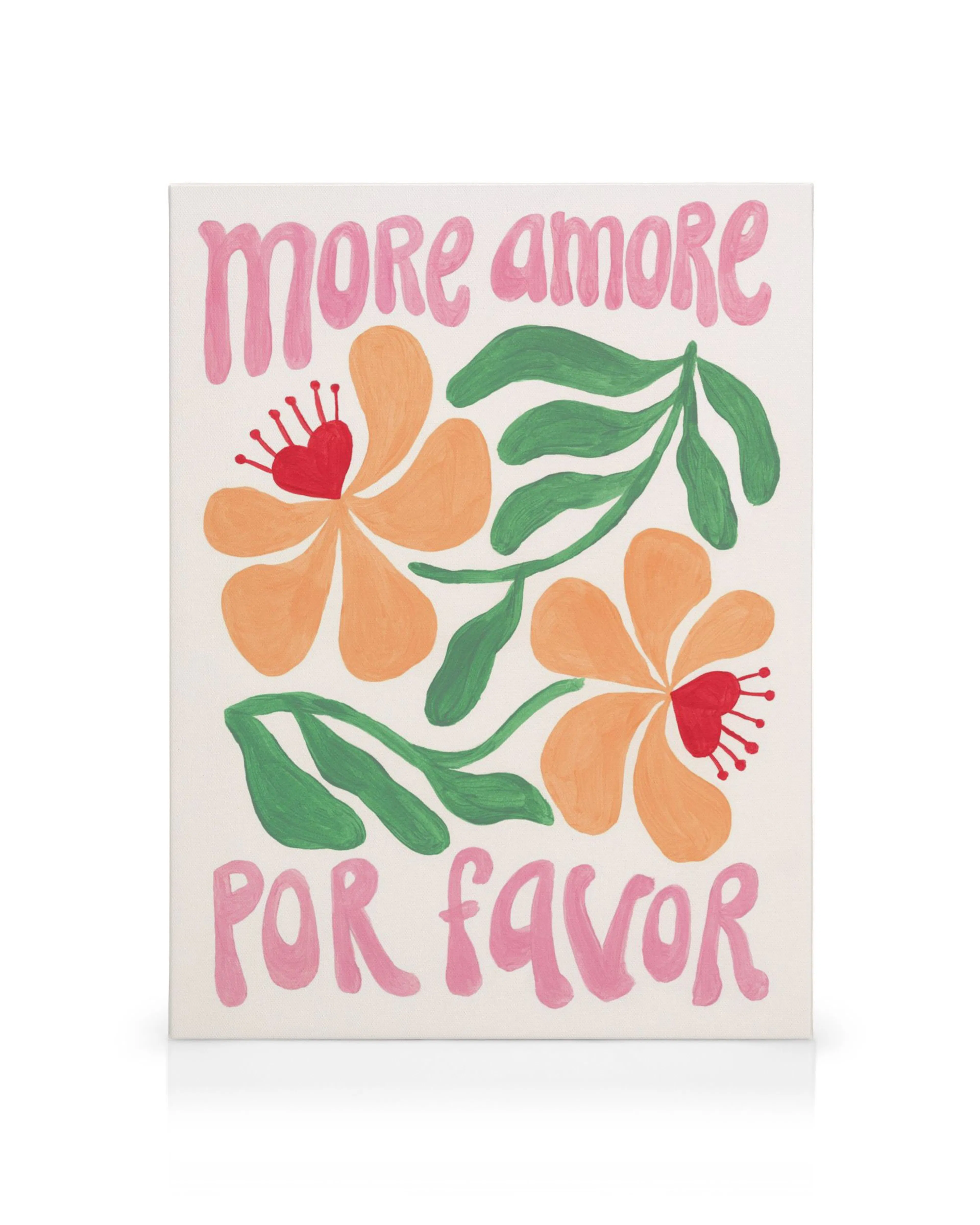 Canvas met roze tekst more amore por favor, oranje bloemen met rode hartjes en groene bladeren op een witte achtergrond.