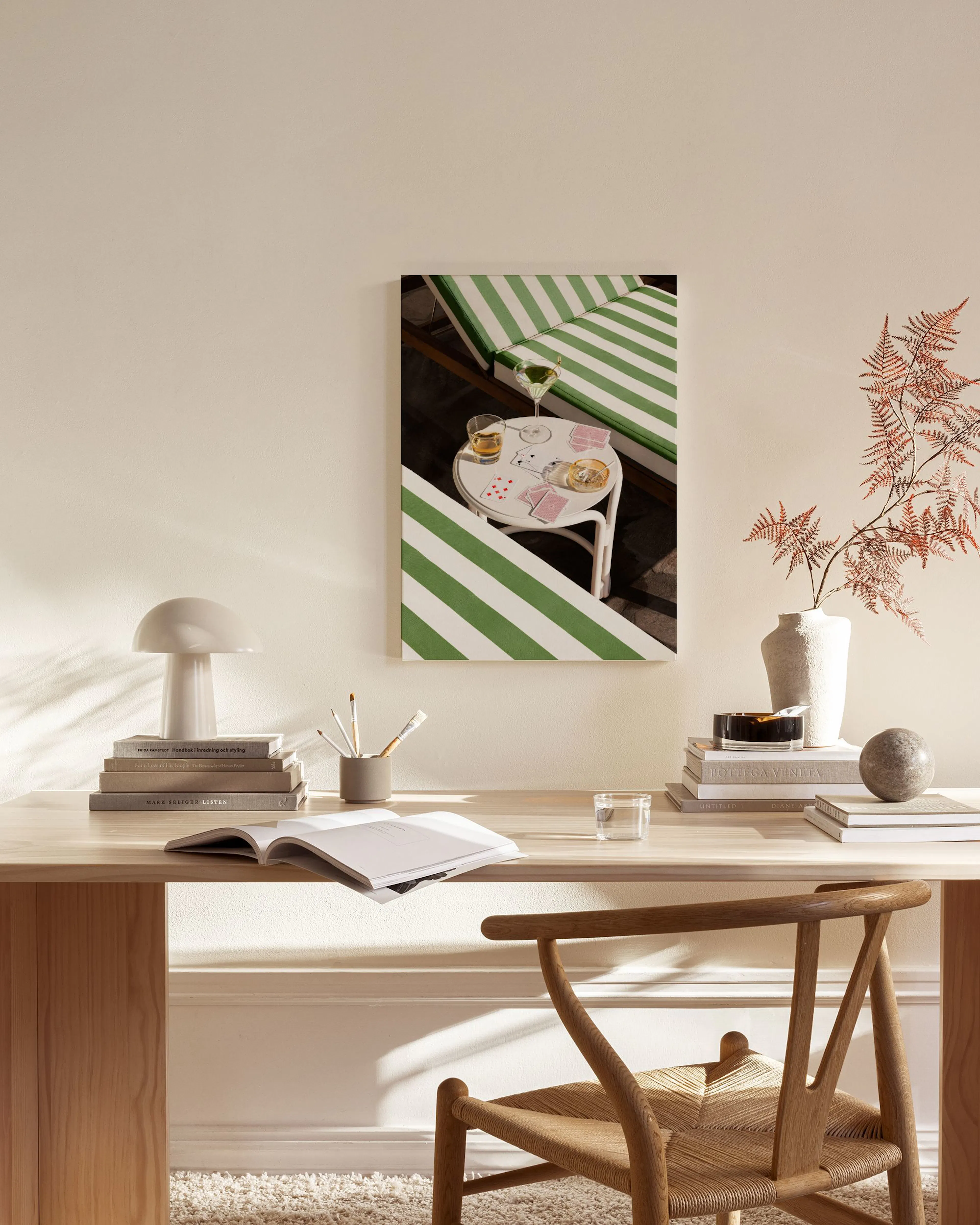 Afternoon Aperitif, Arte da Parete con Tavolo Aperitivo e Carte da Gioco